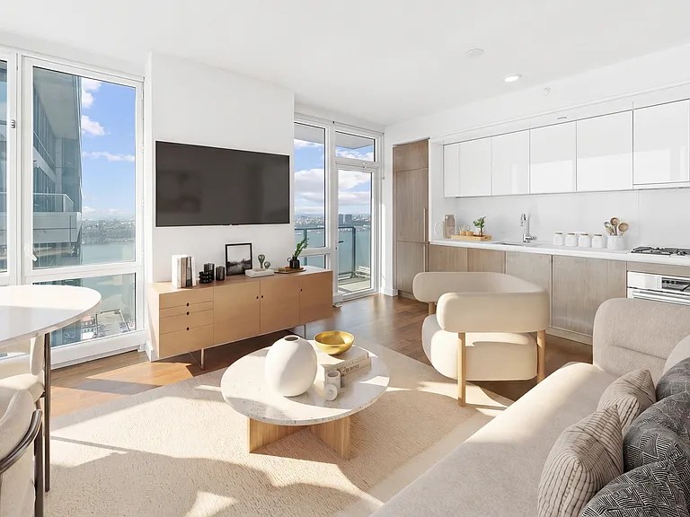 605 W 42nd St #26S — Photo 1