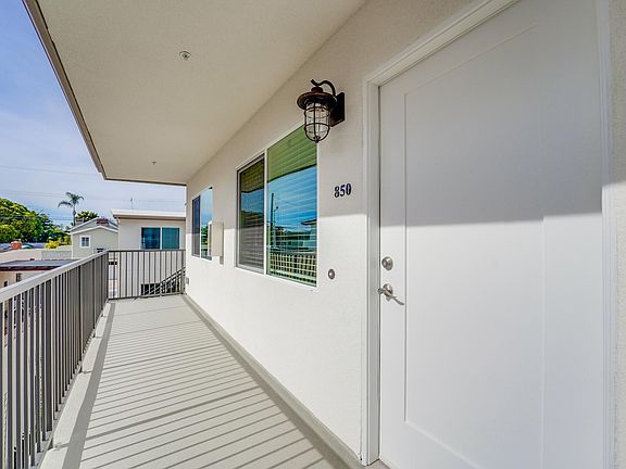 5th image of 844-850 G Ave #848