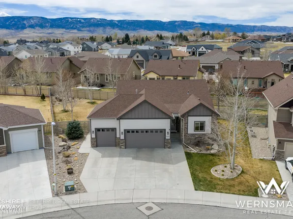 5233 Henning Loop, Casper, WY 82609