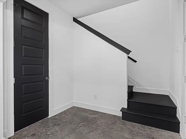 3001 Alpha Wolf Ct — Photo 6