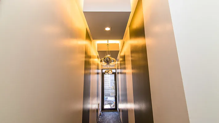 Rented by Nooklyn NYC LLC | media 12