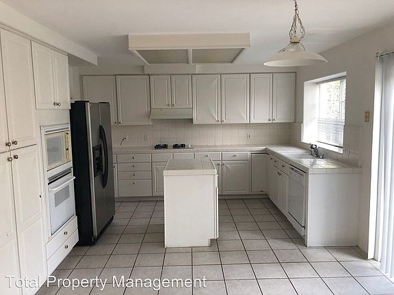 4th image of 5900 W Monte Verde Ave