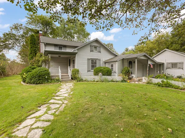 3420 N Hillsdale Rd, Hillsdale, MI 49242