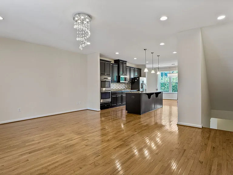 43393 Charitable St — Photo 11