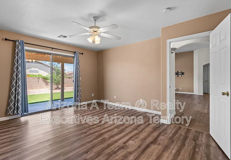 8969 E Martha Root Ct — Photo 6