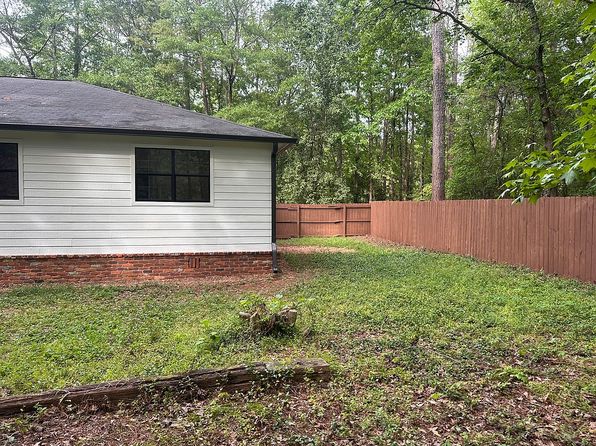 3920 Old Lexington Rd