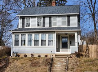 89 Buckingham St, Meriden, CT 06451