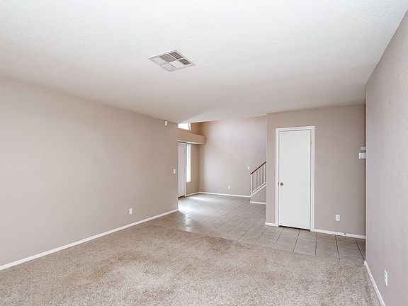 4th image of 2833 Deep Creek Ln