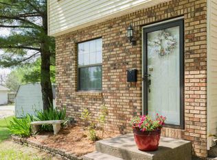 5364 N Linwood Ave, Davenport, IA 52806