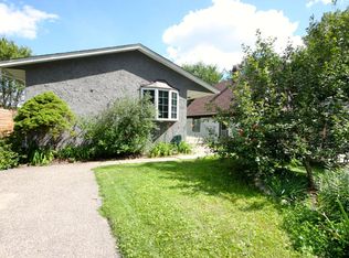 9 Vincent Ave S, Minneapolis, MN 55405