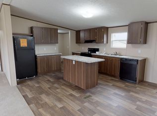 108 Birchfield Ln, Jacksonville, IL 62650