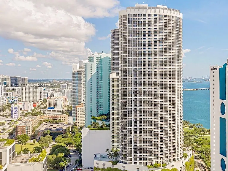 1750 N Bayshore Dr #1218 — Photo 13