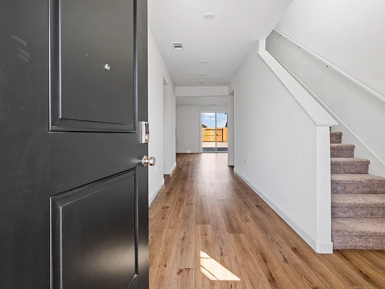 3477 Hoopwood Dr — Photo 4