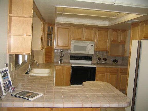 2nd image of 2132 S Villa Ct Court