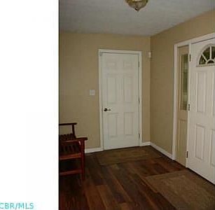 2nd image of 13916 Wayside Dr NW