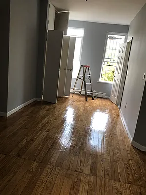 Rented by Extend Realty Inc | media 10