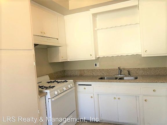 4th image of 18325 Malden St APT 7