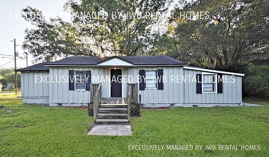 1st image of 5398 107th St
