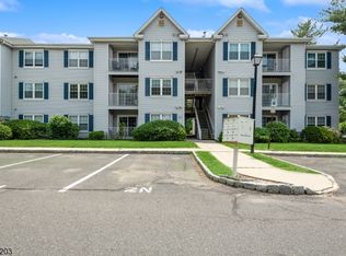 217 Stratford Pl #217, Bound Brook, NJ 08805
