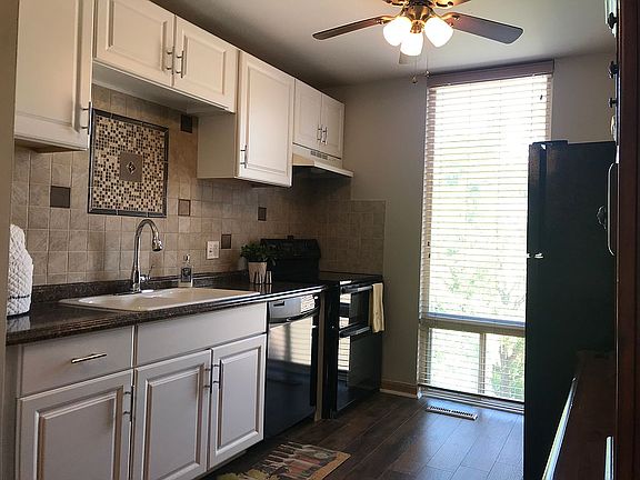 Light-filled kitchen