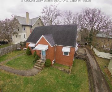 846 Somerset Dr, Charleston, WV, 25302