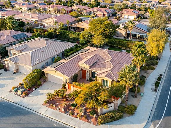 3rd image of 74082 Chinook Cir