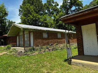 36 W McKellar Ave, Memphis, TN 38109