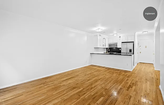 Rented by Triplemint | media 14