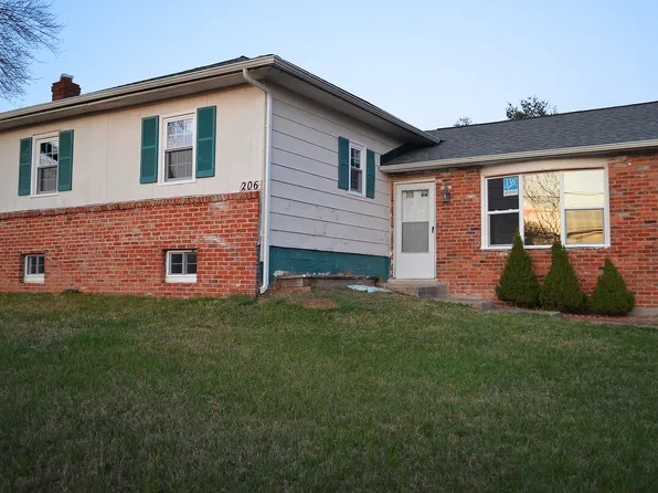 206 Shady Glen Dr, Capitol Heights, MD 20743