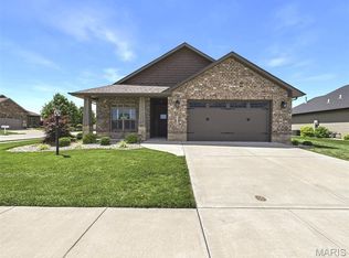 7509 Clarence Ct, Glen Carbon, IL 62034