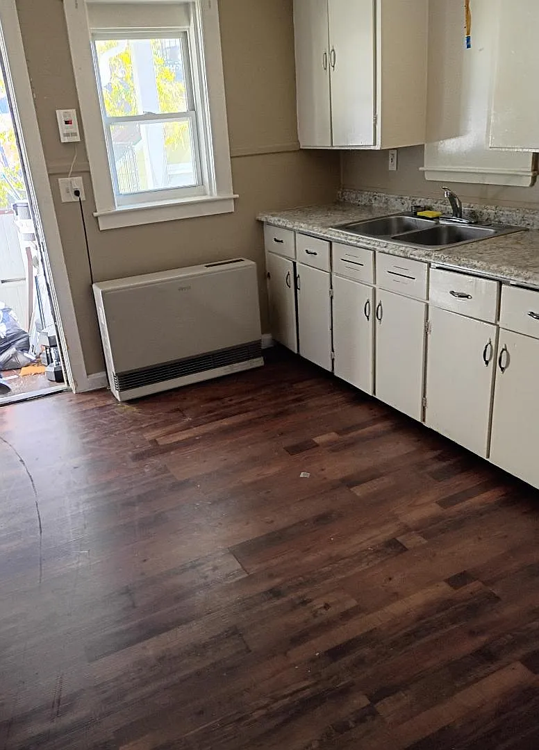 3 King Court - Apt #4 — Photo 1