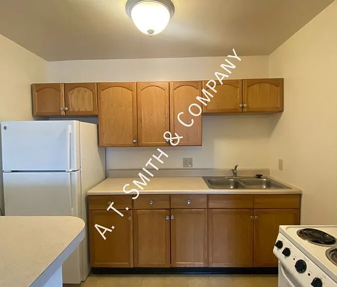 3785 High Ct #1 — Photo 2