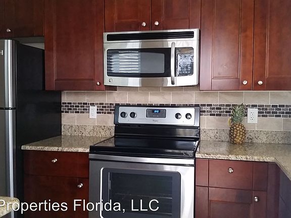 2nd image of 408 S Melville Ave APT B