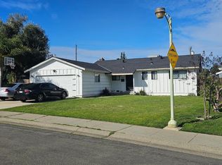 1525 Tiverton Ave, Sacramento, CA 95822