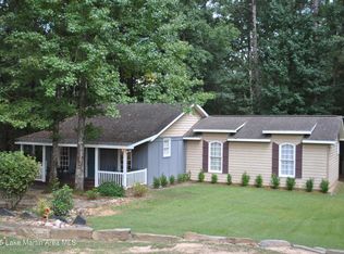 194 Council Rock Rd, Eclectic, AL 36024