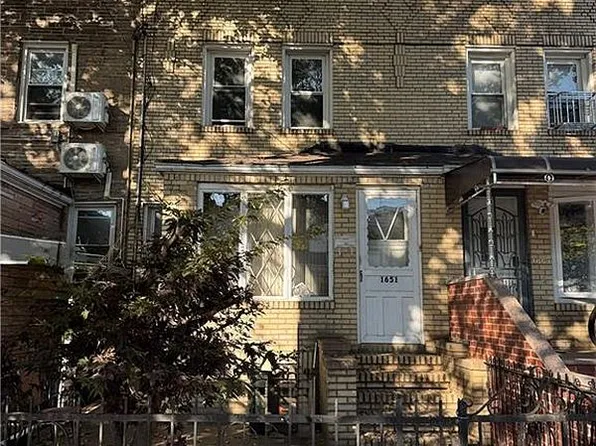 1651 73rd St, Brooklyn, NY 11204