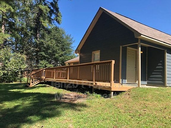 4th image of 828 Lee Road 212