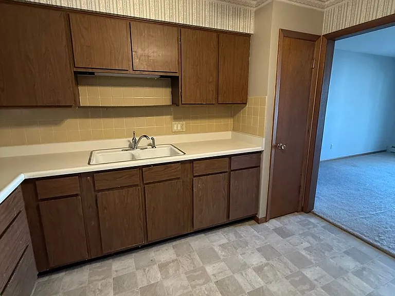 806 Jefferson St — Photo 1