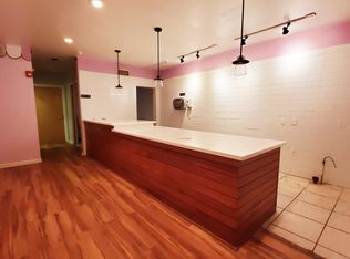 759 S 4th St #1F, Philadelphia, PA 19147