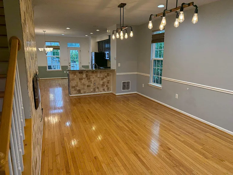 14600 Featherstone Gate Dr — Photo 11