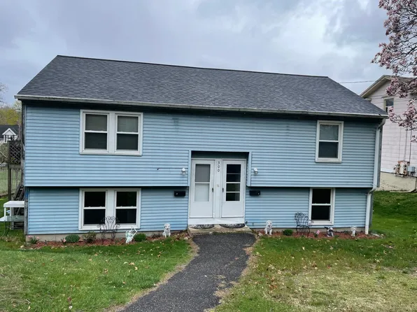 300 N Main St #1F, Naugatuck, CT 06770