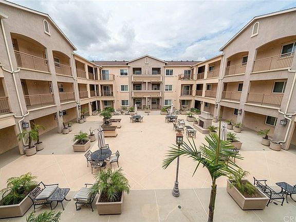 3rd image of 1435 Lomita Blvd APT 208