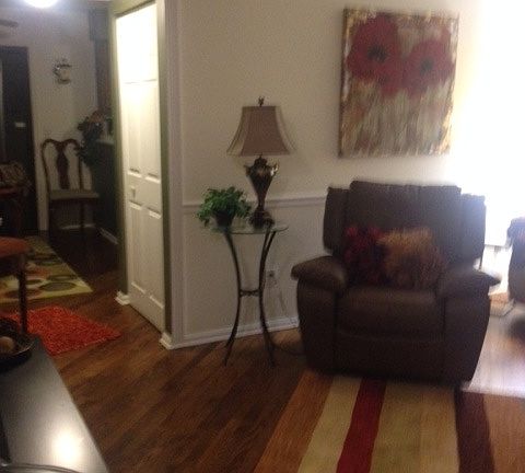 3rd image of 1824 Mountain Dr