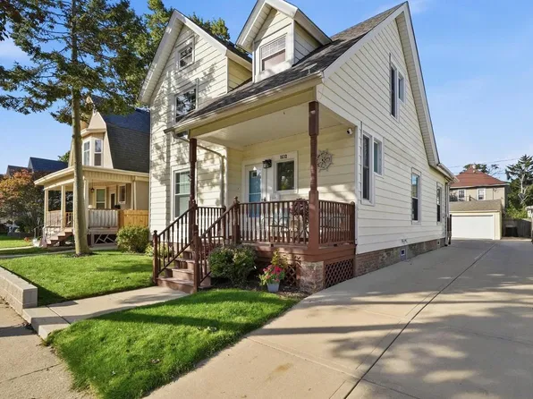 1632 N Main STREET, Racine, WI 53402