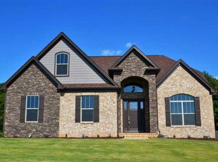 318 La Nova Ct, Boiling Springs, SC 29316