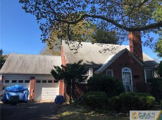 35 Westons Mill Rd, East Brunswick, NJ 08816