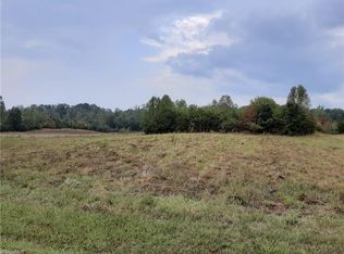 Cora Ln, Stokesdale, NC 27357