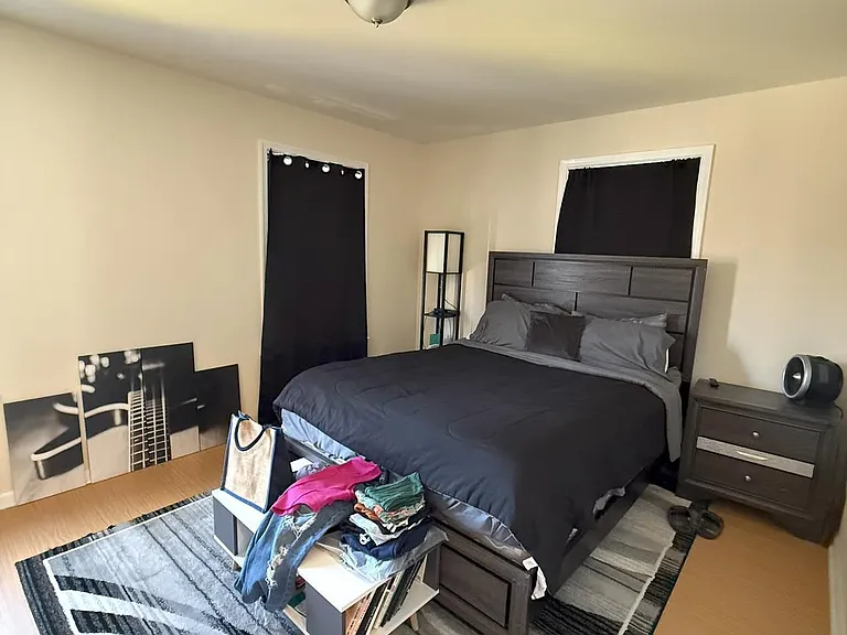 2400 W Thompson St #C — Photo 7