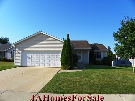 4416 Megan CT. NW