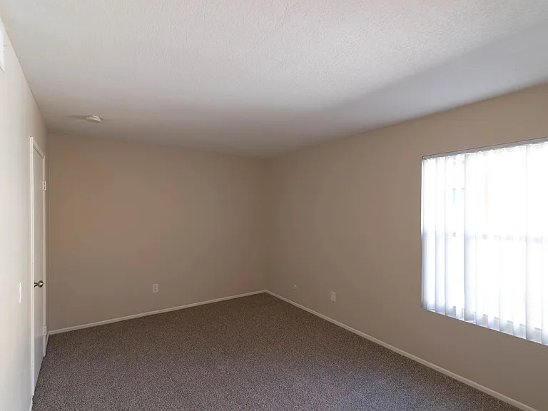 Ironwood Apartments — Photo 70